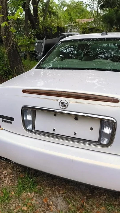 2004 Cadillac DeVille 8th Gen - Image 12 of 12