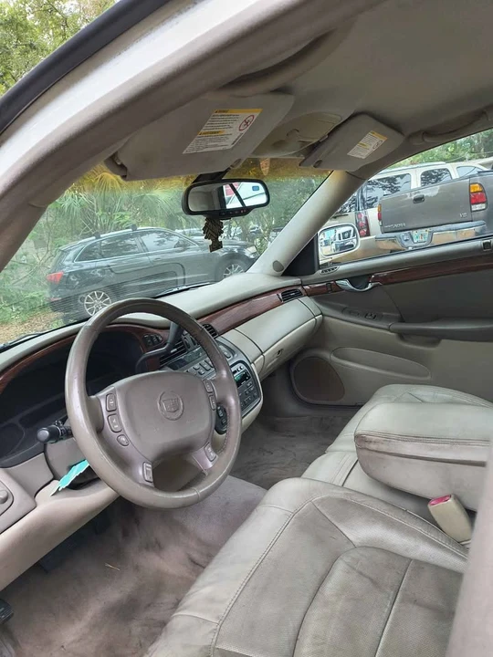 2004 Cadillac DeVille 8th Gen - Image 11 of 12
