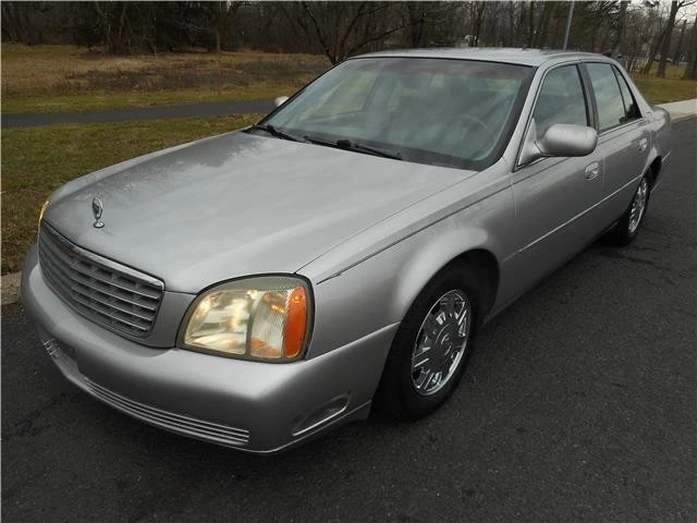 2004 Cadillac DeVille 8th Gen - Image 9 of 12