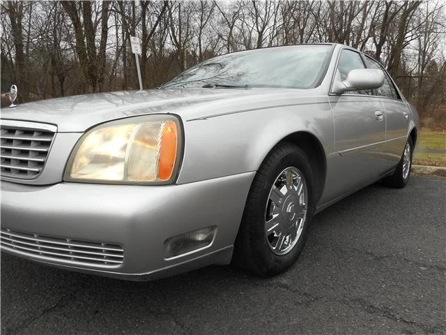 2004 Cadillac DeVille 8th Gen - Image 10 of 12