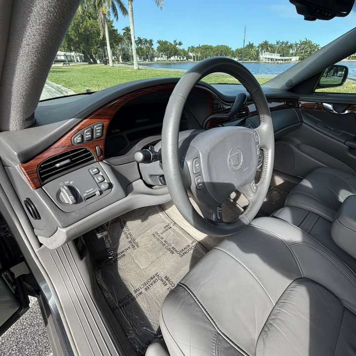 2004 Cadillac DeVille 8th Gen - Image 23 of 31