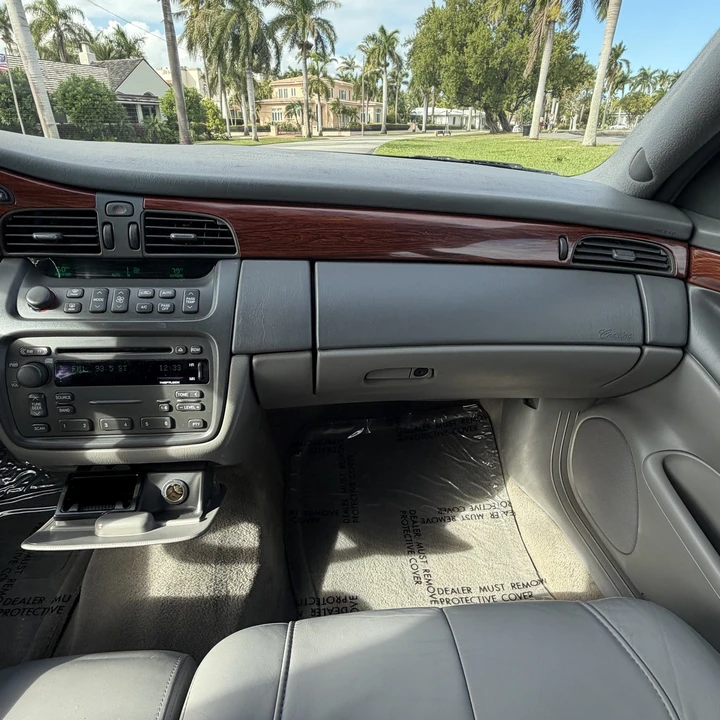 2004 Cadillac DeVille 8th Gen - Image 28 of 31