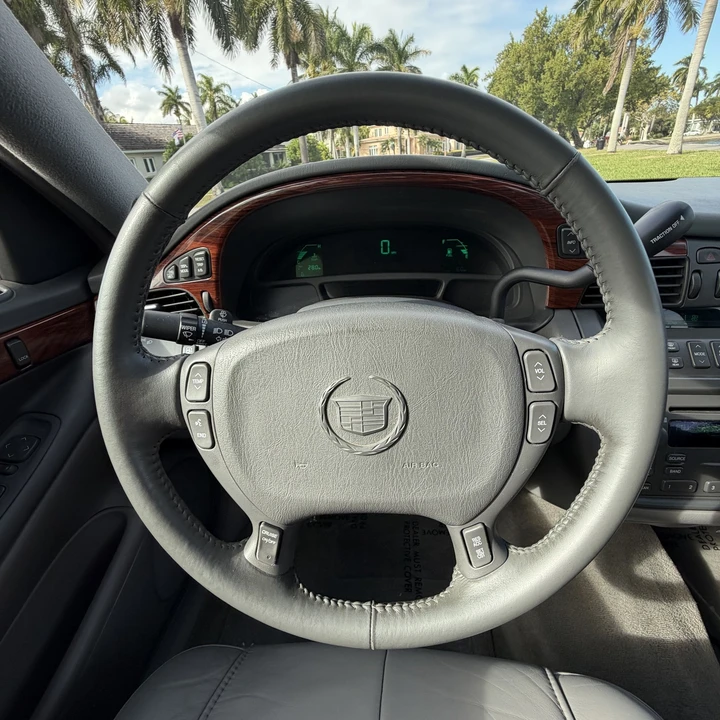 2004 Cadillac DeVille 8th Gen - Image 25 of 31