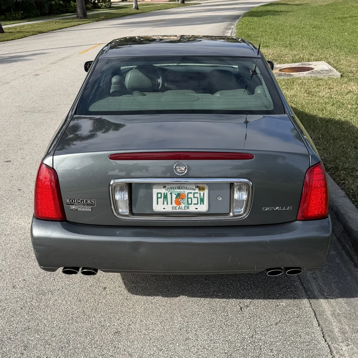 2004 Cadillac DeVille 8th Gen - Image 4 of 31