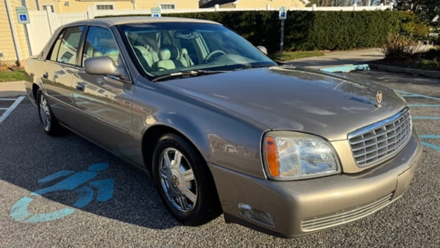 2004 Cadillac DeVille 8th Gen - Image 6 of 17