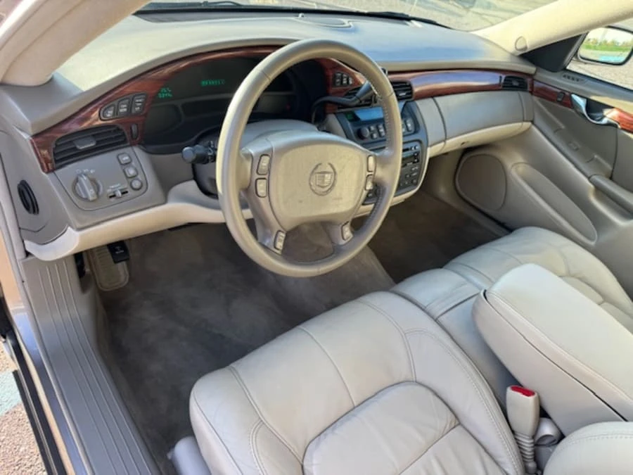 2004 Cadillac DeVille 8th Gen - Image 8 of 17