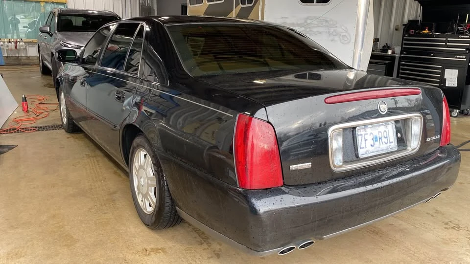 2004 Cadillac DeVille 8th Gen - Image 2 of 6