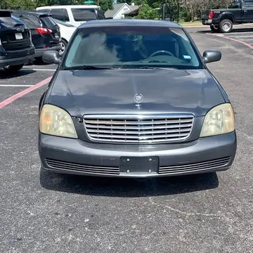 2004 Cadillac DeVille Sedan 4D