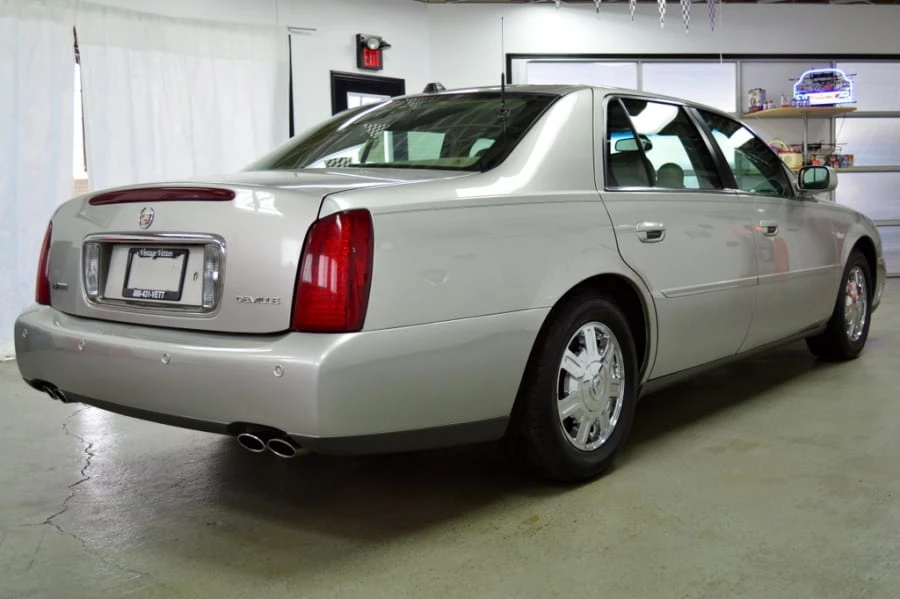 2004 Cadillac DeVille 8th Gen - Image 3 of 7