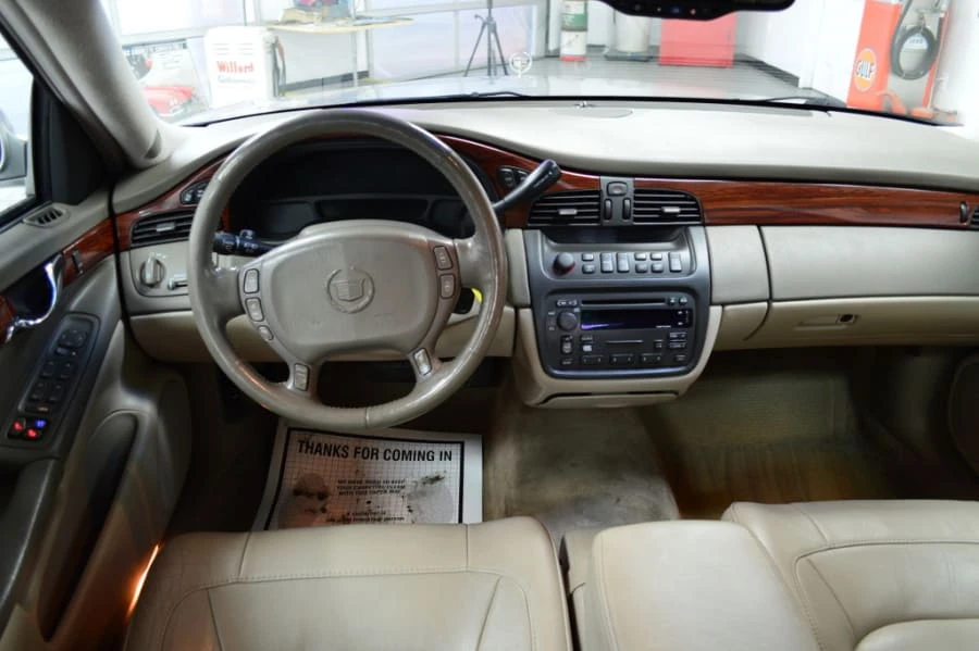 2004 Cadillac DeVille 8th Gen - Image 4 of 7