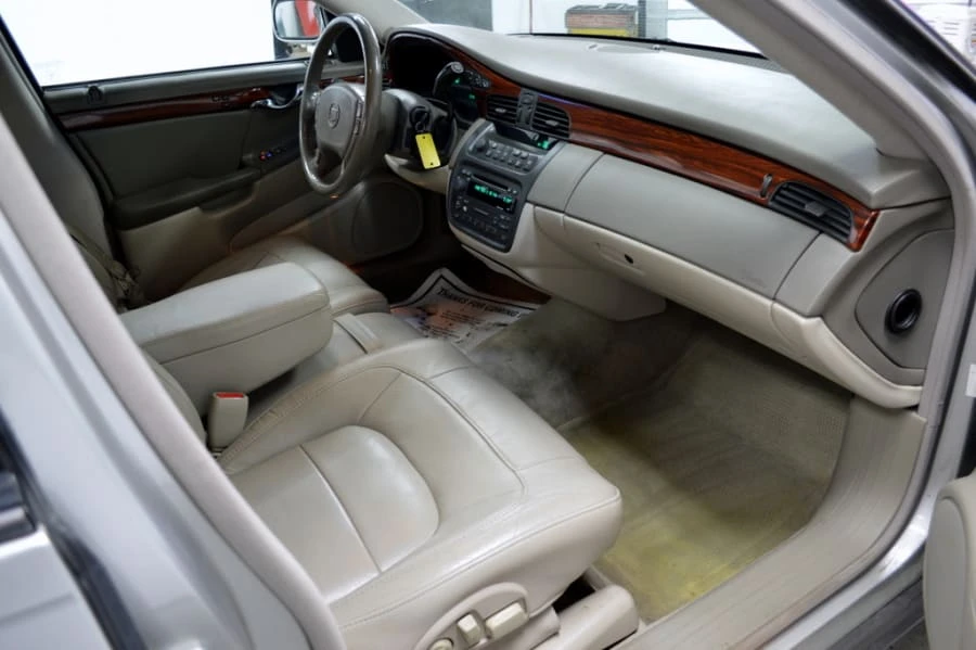 2004 Cadillac DeVille 8th Gen - Image 5 of 7