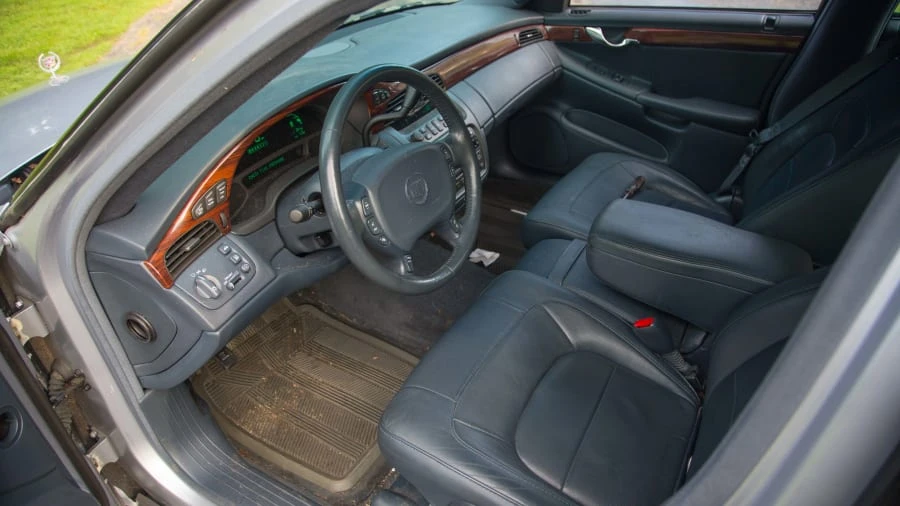 2004 Cadillac DeVille 8th Gen - Image 4 of 12