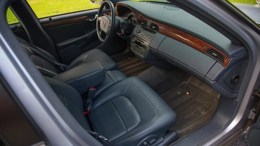 2004 Cadillac DeVille 8th Gen - Image 5 of 12