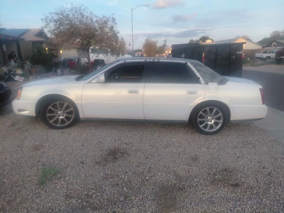 2004 Cadillac DeVille 7th Gen - Image 2 of 8