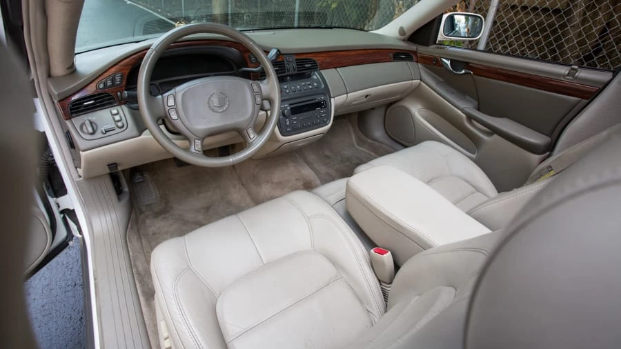 2004 Cadillac DeVille 8th Gen - Image 4 of 12