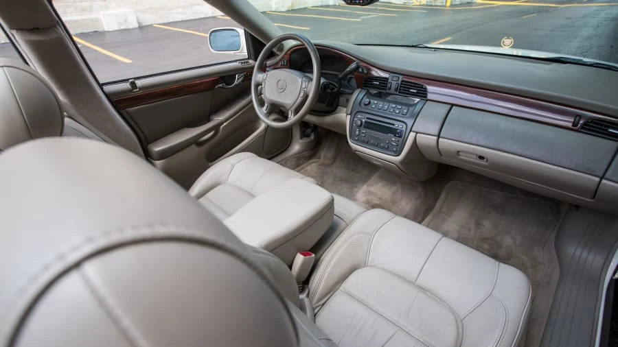 2004 Cadillac DeVille 8th Gen - Image 5 of 12