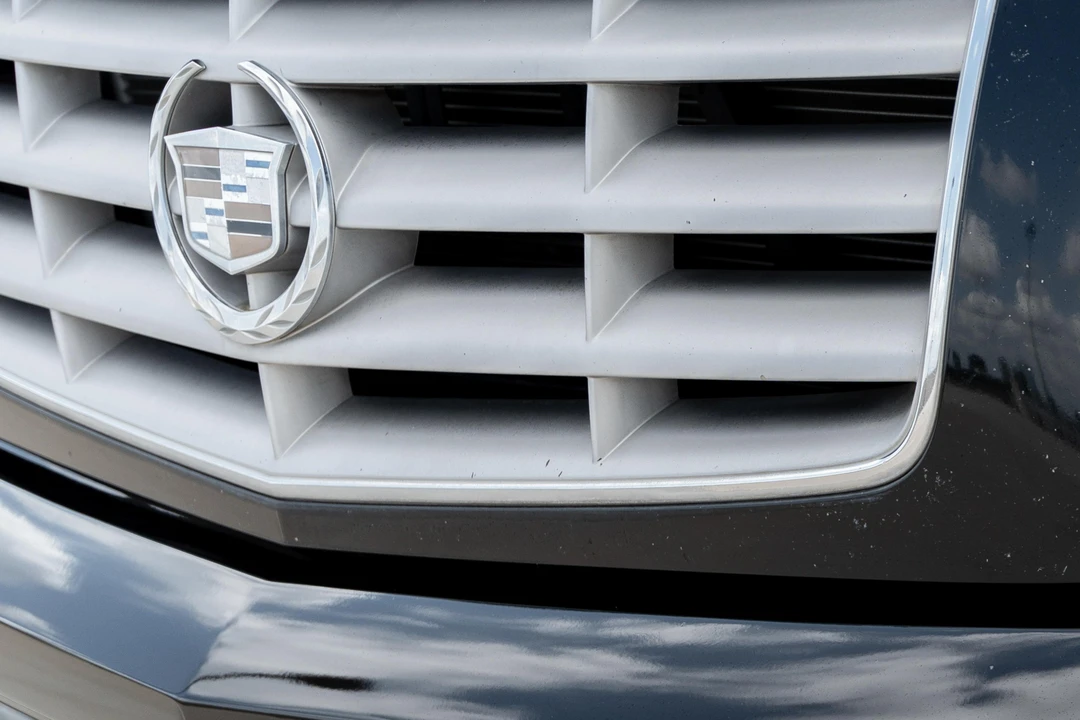 2004 Cadillac Escalade & EXT 2nd Gen - Image 15 of 31