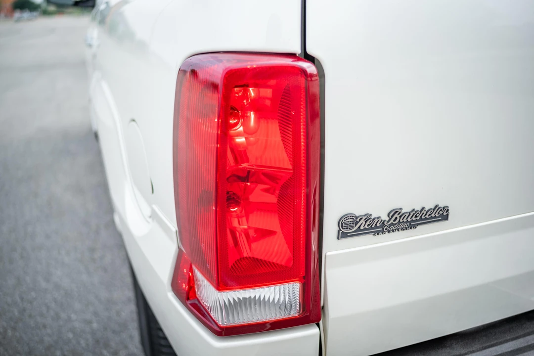 2004 Cadillac Escalade & EXT 2nd Gen - Image 18 of 31