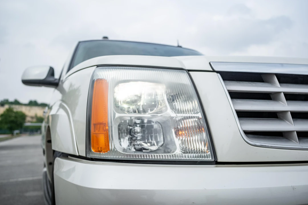 2004 Cadillac Escalade & EXT 2nd Gen - Image 10 of 31