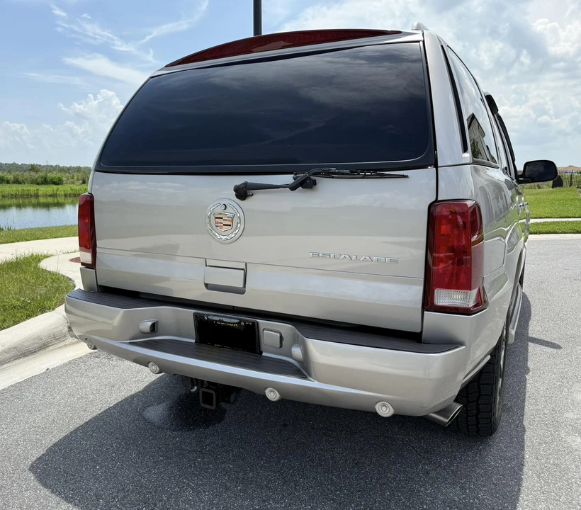 2004 Cadillac Escalade & EXT 2nd Gen - Image 13 of 31