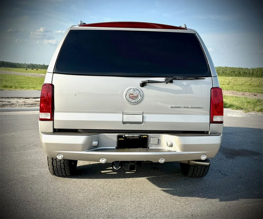 2004 Cadillac Escalade & EXT 2nd Gen - Image 30 of 31