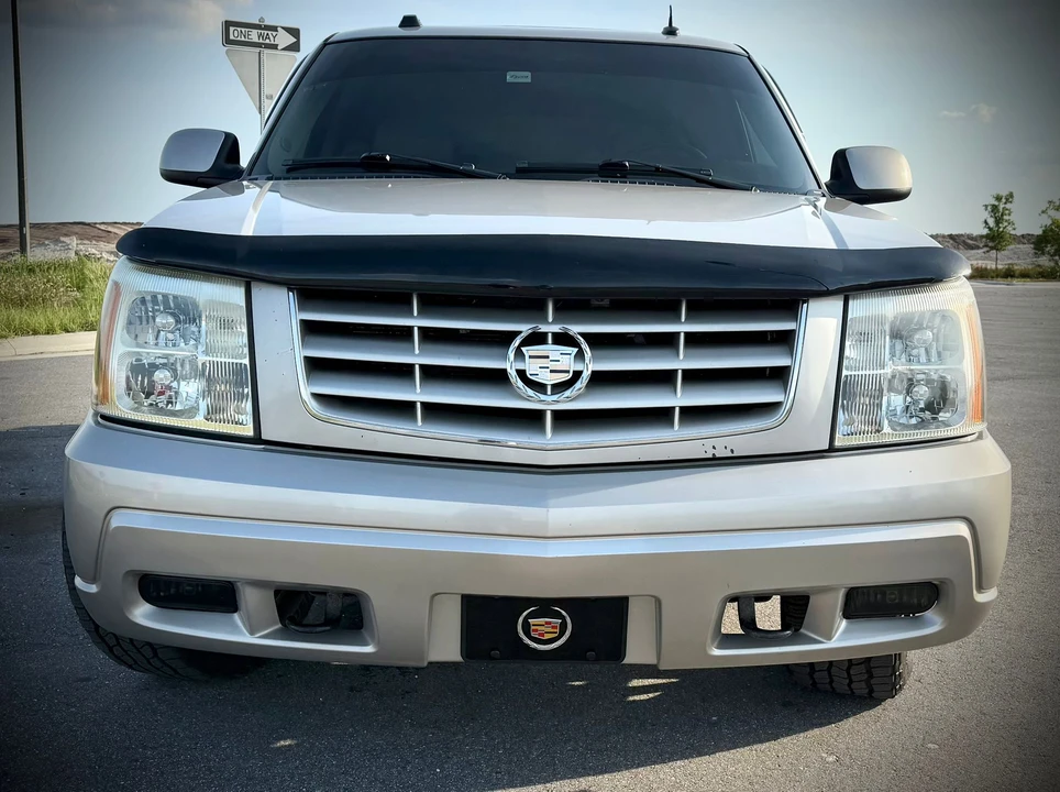 2004 Cadillac Escalade & EXT 2nd Gen - Image 24 of 31