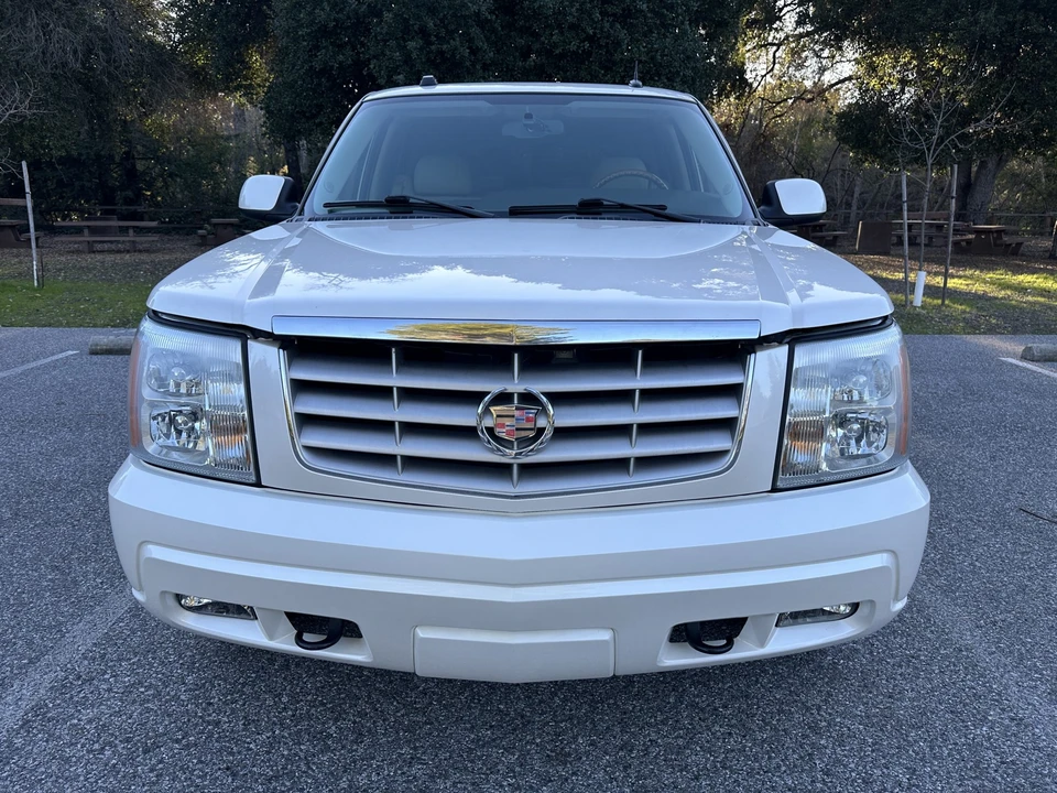 2004 Cadillac Escalade & EXT 2nd Gen - Image 24 of 31