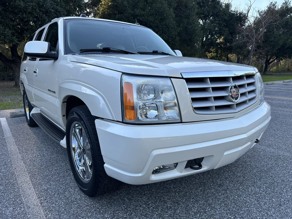 2004 Cadillac Escalade & EXT 2nd Gen - Image 12 of 31