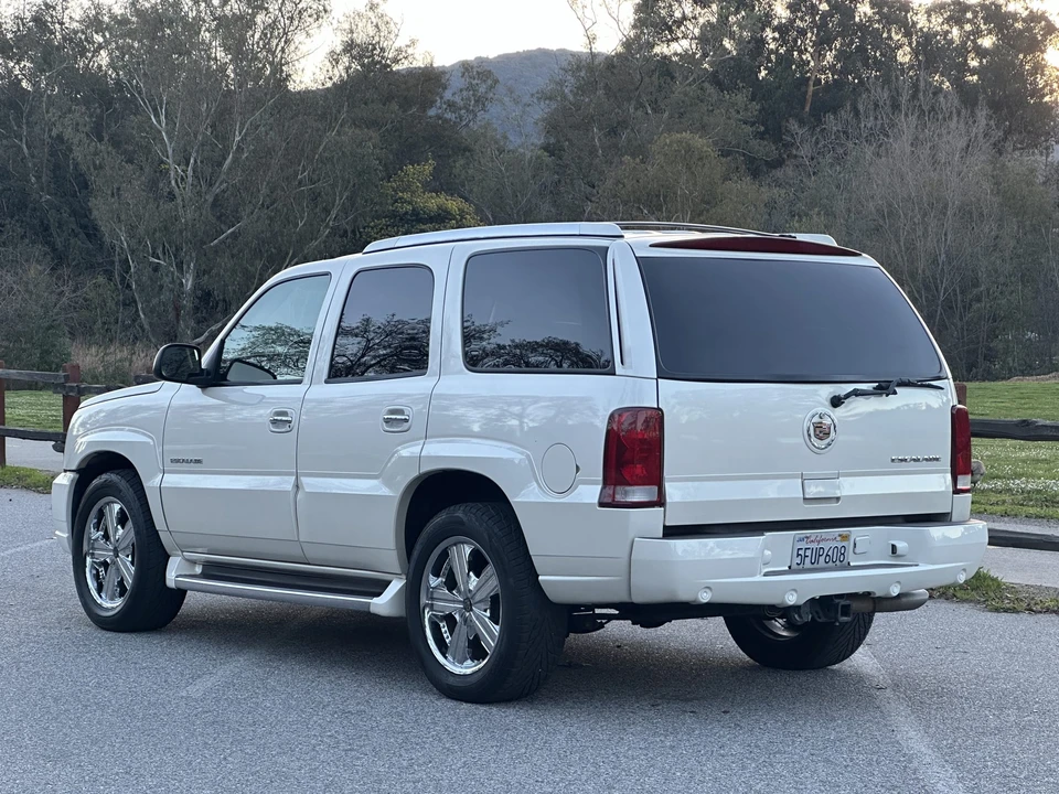 2004 Cadillac Escalade & EXT 2nd Gen - Image 8 of 31