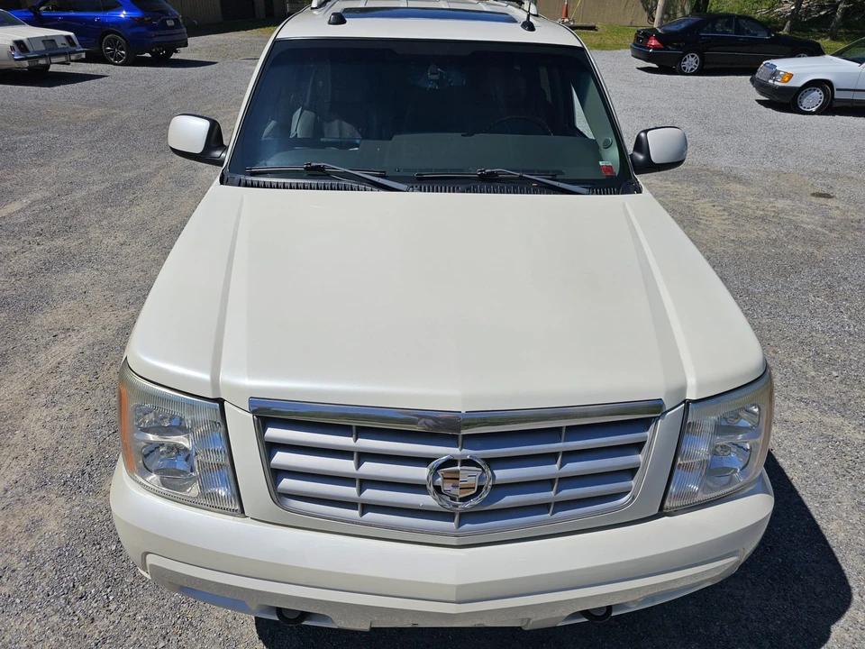 2004 Cadillac Escalade & EXT 2nd Gen - Image 3 of 31