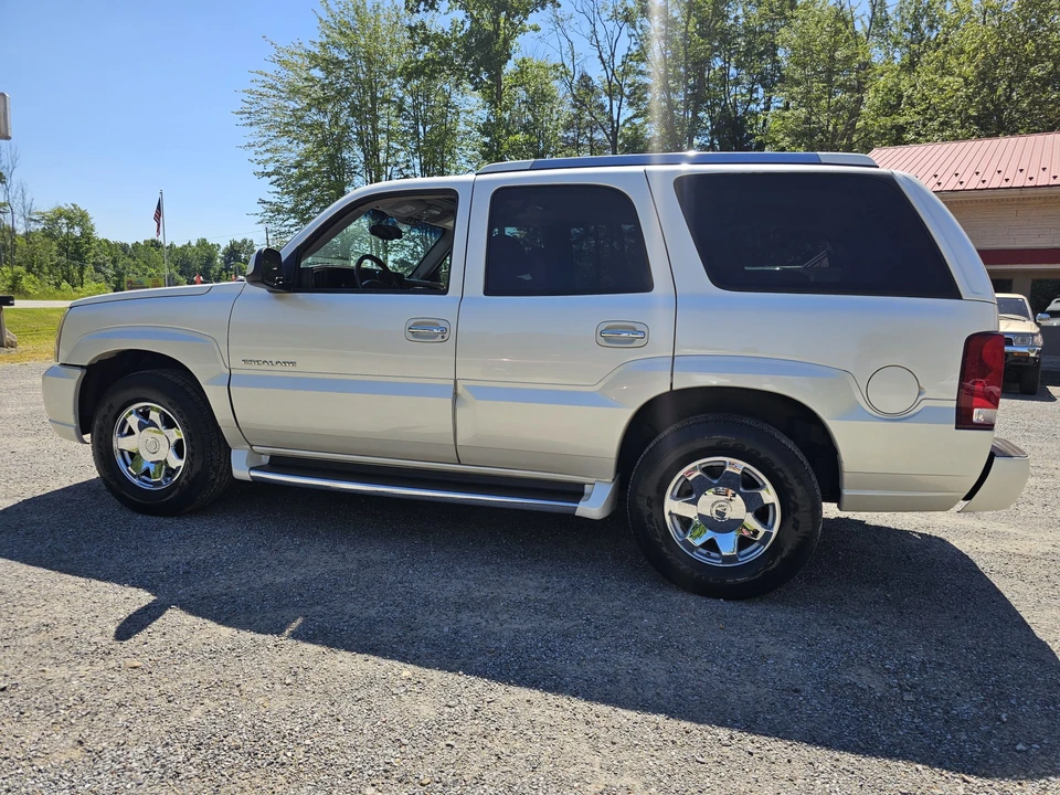 2004 Cadillac Escalade & EXT 2nd Gen - Image 15 of 31