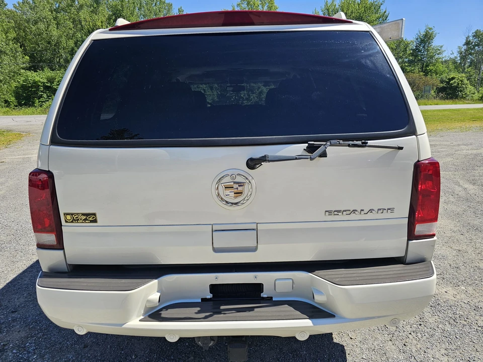 2004 Cadillac Escalade & EXT 2nd Gen - Image 12 of 31