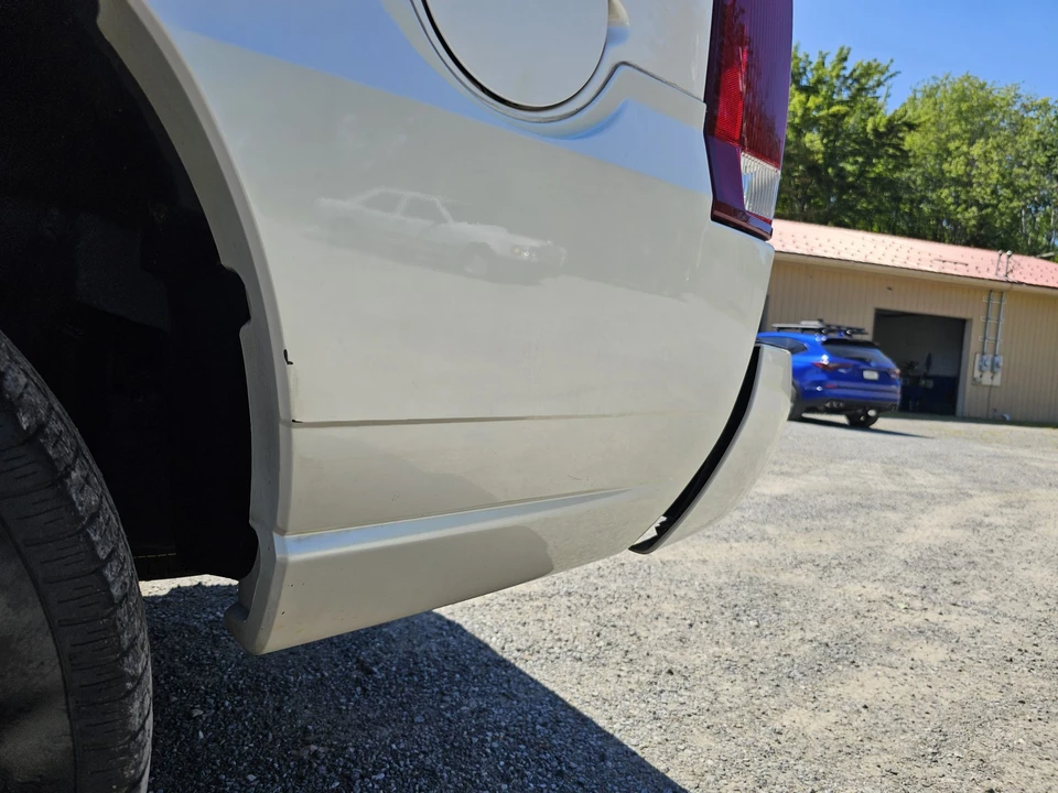 2004 Cadillac Escalade & EXT 2nd Gen - Image 21 of 31