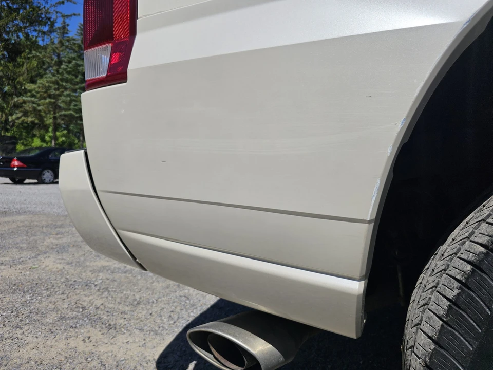2004 Cadillac Escalade & EXT 2nd Gen - Image 24 of 31