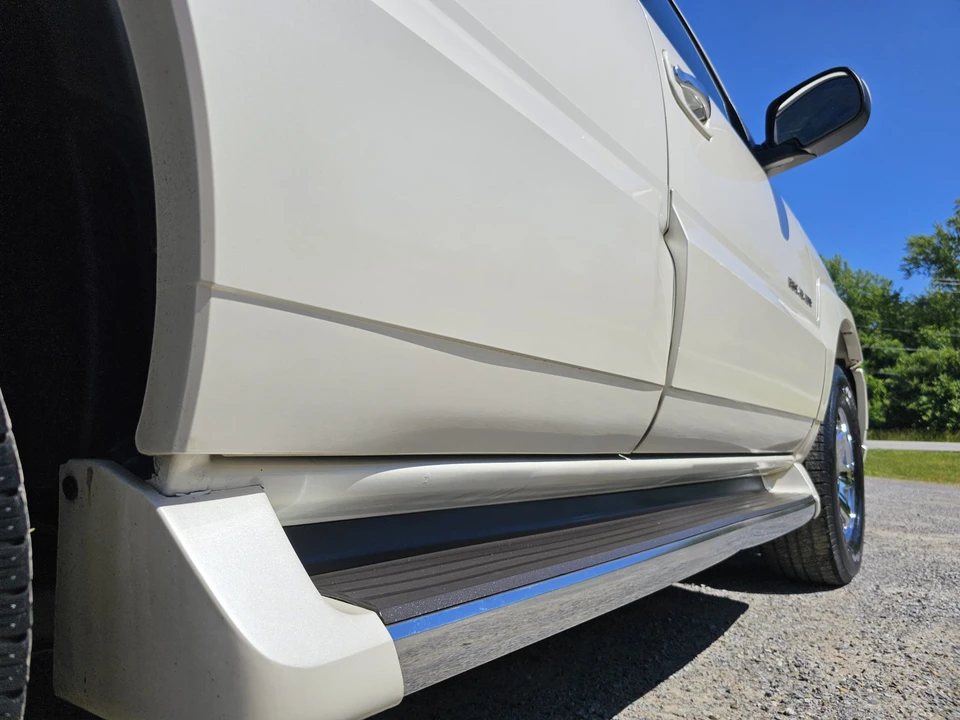 2004 Cadillac Escalade & EXT 2nd Gen - Image 25 of 31