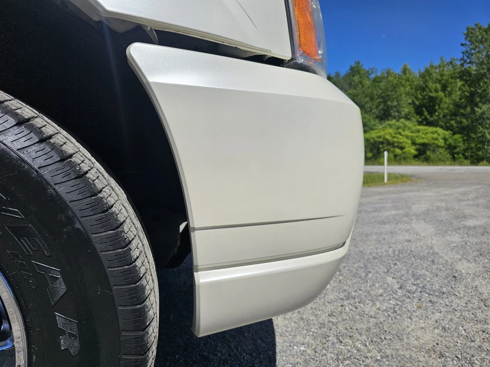 2004 Cadillac Escalade & EXT 2nd Gen - Image 27 of 31