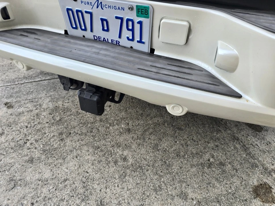 2004 Cadillac Escalade & EXT 2nd Gen - Image 18 of 21