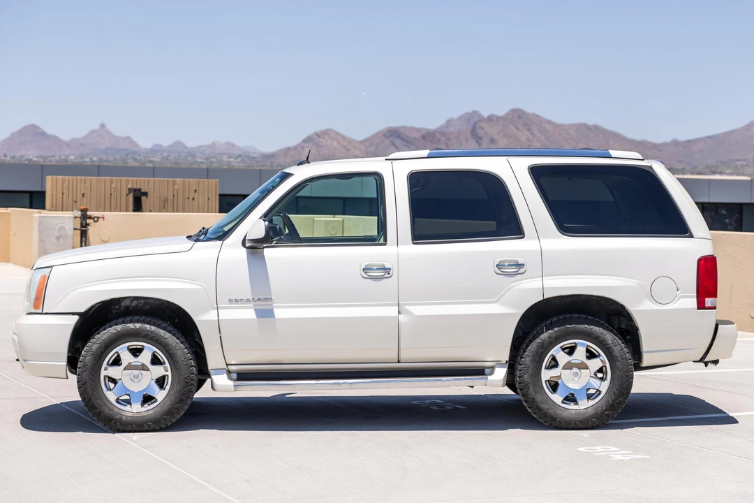 2004 Cadillac Escalade & EXT 2nd Gen - Image 3 of 28