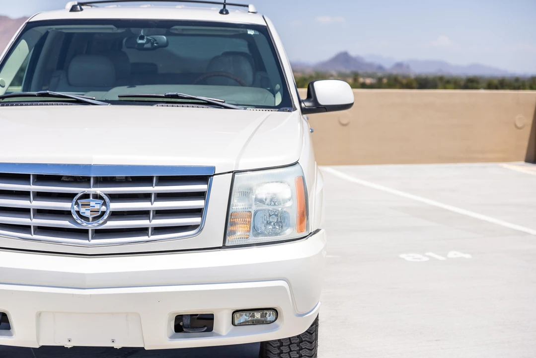 2004 Cadillac Escalade & EXT 2nd Gen - Image 16 of 28