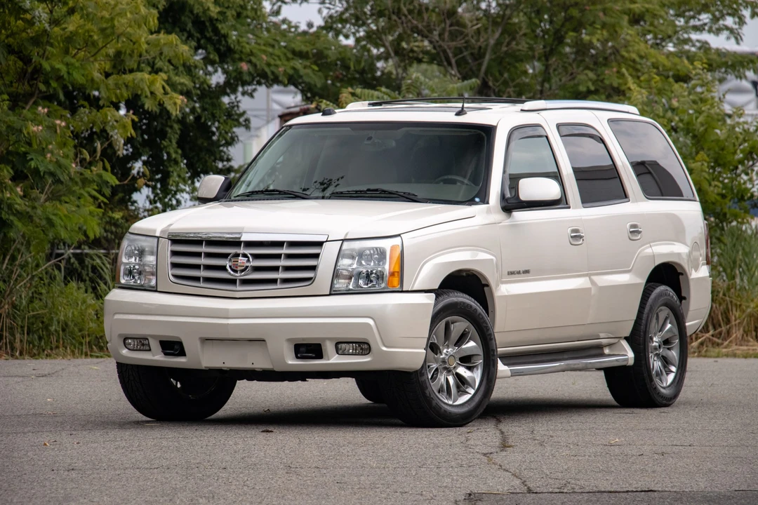 2004 Cadillac Escalade & EXT 2nd Gen - Image 3 of 31