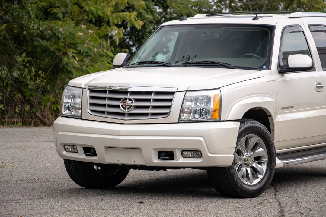 2004 Cadillac Escalade & EXT 2nd Gen - Image 24 of 31