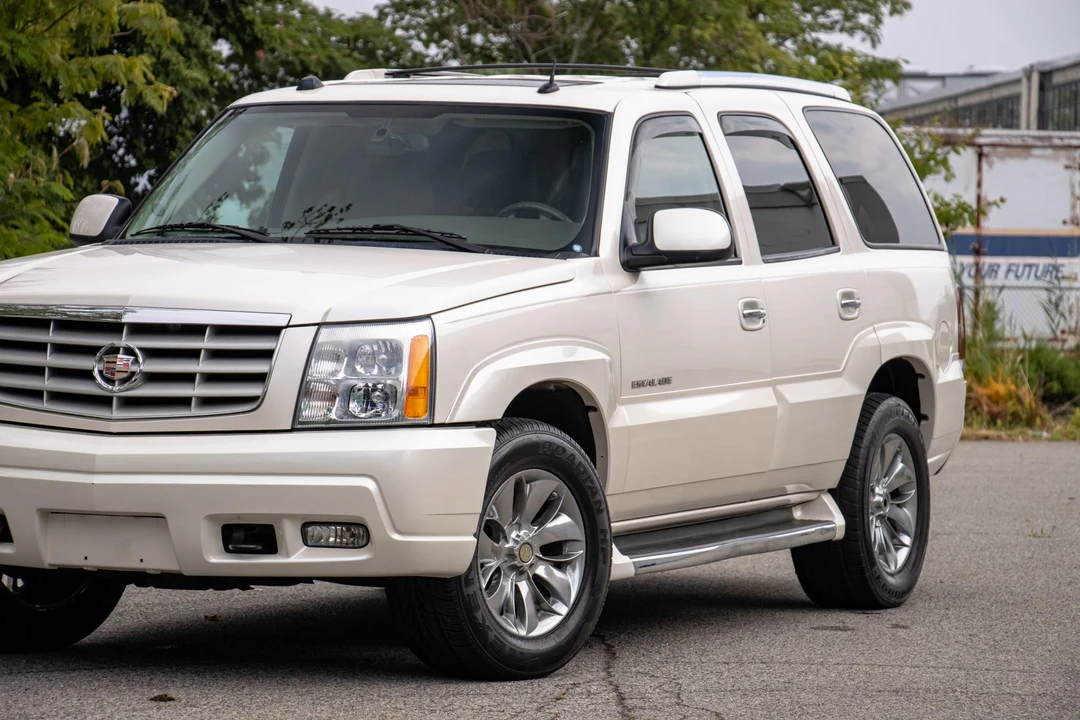 2004 Cadillac Escalade & EXT 2nd Gen - Image 25 of 31