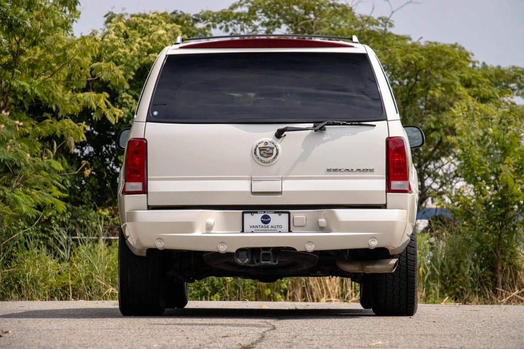 2004 Cadillac Escalade & EXT 2nd Gen - Image 12 of 31