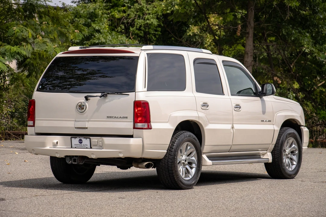 2004 Cadillac Escalade & EXT 2nd Gen - Image 14 of 31