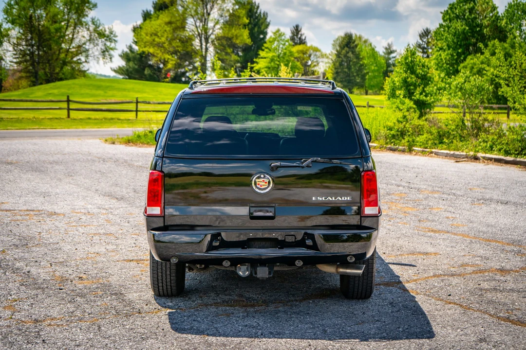 2004 Cadillac Escalade & EXT 2nd Gen - Image 9 of 31