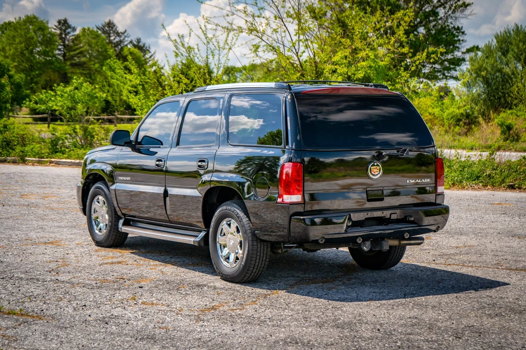 2004 Cadillac Escalade & EXT 2nd Gen - Image 8 of 31