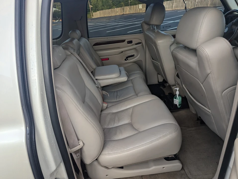 2004 Cadillac Escalade & EXT 2nd Gen - Image 15 of 20