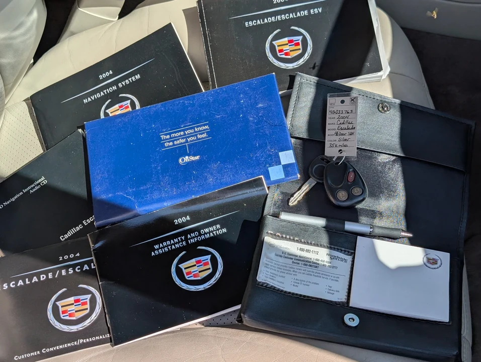 2004 Cadillac Escalade & EXT 2nd Gen - Image 8 of 14