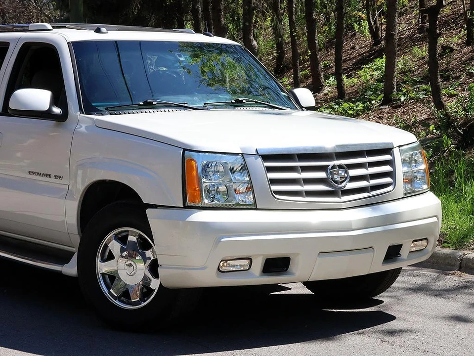 2004 Cadillac Escalade & EXT 2nd Gen - Image 16 of 31