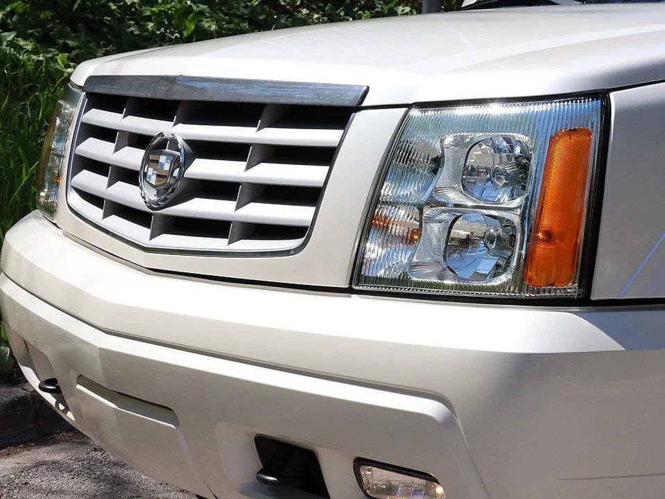 2004 Cadillac Escalade & EXT 2nd Gen - Image 27 of 31